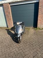 Piaggio Zip Snorfiets 2005 80cc met Wokstatus, Fietsen en Brommers, Piaggio, Gebruikt, Ophalen of Verzenden, Benzine