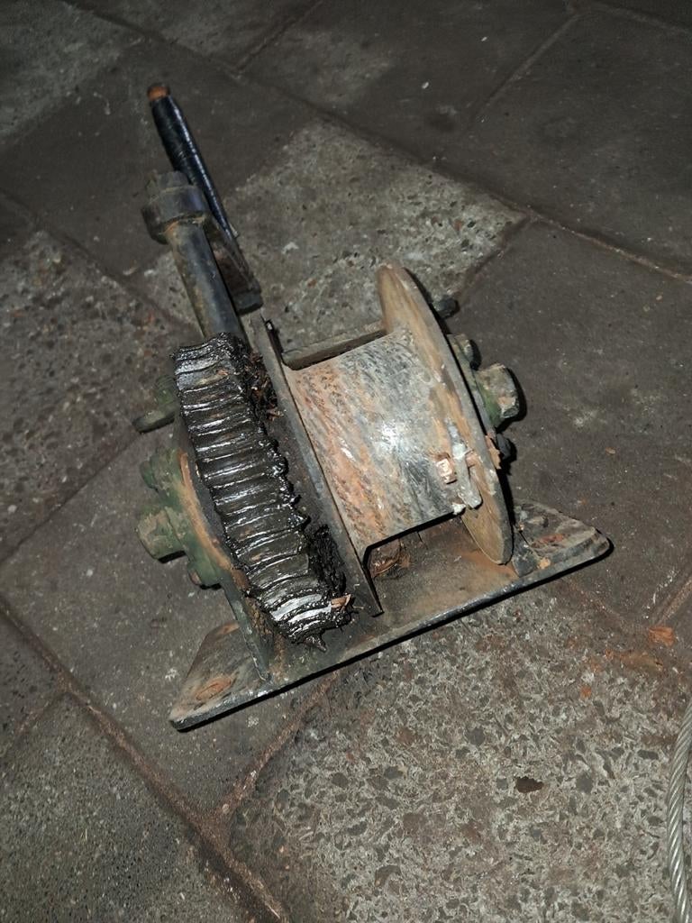 Lier met staalkabel, Ophalen of Verzenden