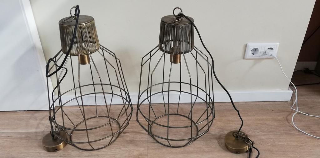 2 hanglampen, Ophalen of Verzenden, Gebruikt, Metaal, 50 tot 75 cm