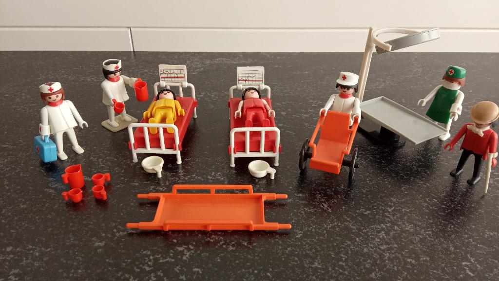 Playmobil Ziekenhuisset met vele toebehoren, Ophalen of Verzenden, Gebruikt, Complete set