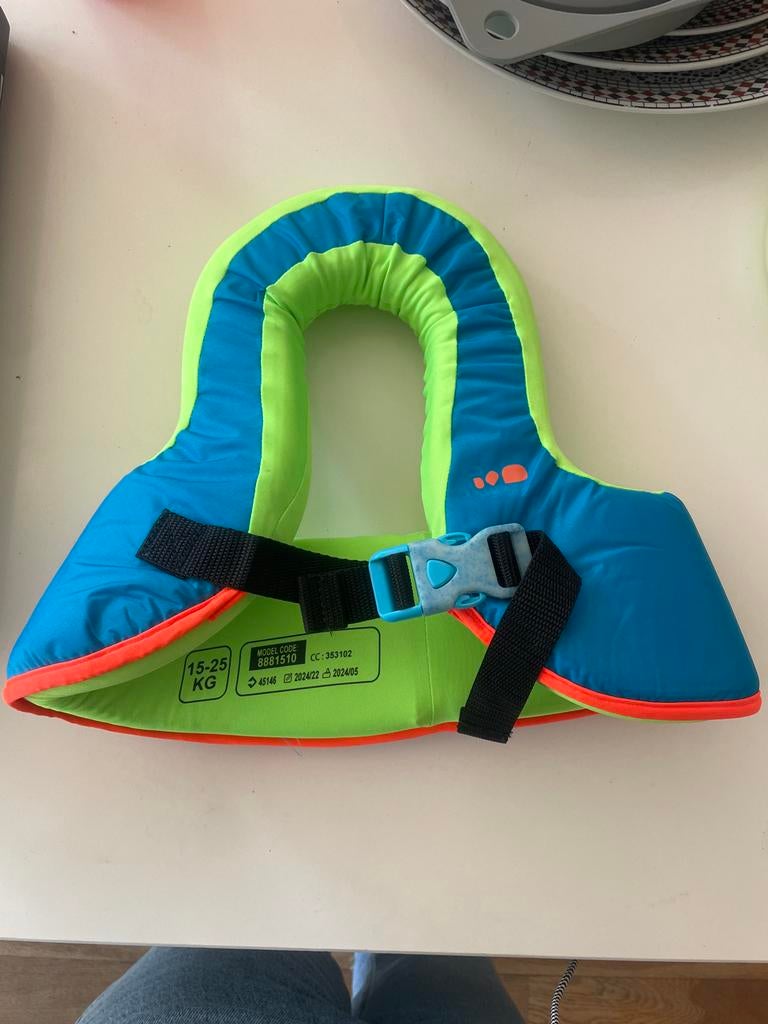 Nabaiji Zwemband 15-25 kg - Veilig en Comfortabel, Ophalen of Verzenden, Zo goed als nieuw, Overige