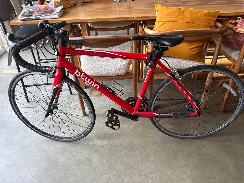 Racefiets B'Twin Triban 100 - Rood, Fietsen en Brommers, Fietsen | Racefietsen, Overige merken, Gebruikt, Heren, Aluminium