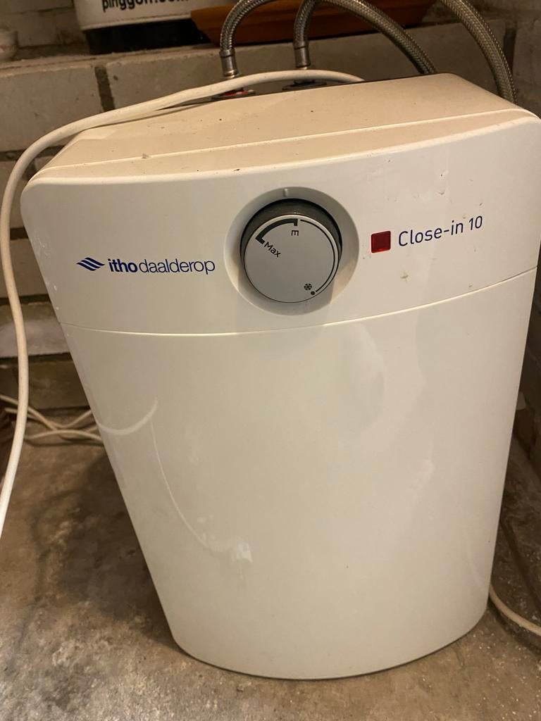 Itho Daalderop boiler 10 liter, Doe-het-zelf en Verbouw, Geisers en Boilers, Ophalen, Gebruikt, Boiler, Minder dan 20 liter