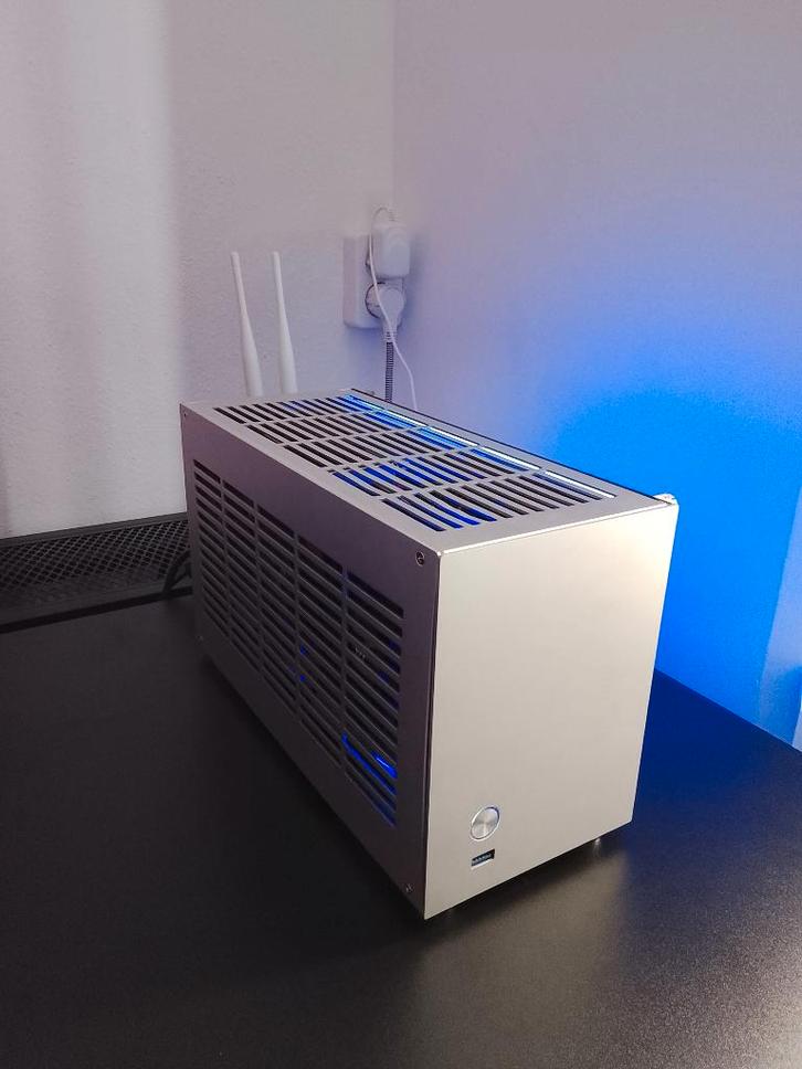 Mini Gaming PC Intel Core i7 32GB RAM GTX 1080 Ti 2TB SSD, Computers en Software, Desktop Pc's, Zo goed als nieuw, 4 Ghz of meer