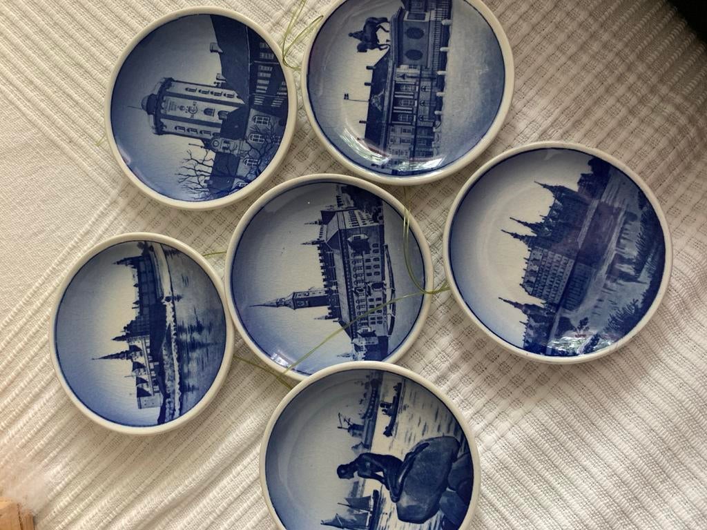 Set van 6 Royal Denmark herdenkingsborden, Ophalen