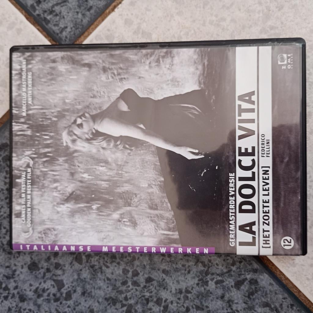 La Dolce Vita - Geremasterde Versie (DVD), Vanaf 12 jaar, Ophalen of Verzenden, Zo goed als nieuw, Drama