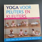Marjolein Tiemstra - Yoga voor peuters en kleuters, Boeken, Meditatie of Yoga, Ophalen of Verzenden, Zo goed als nieuw, Instructieboek