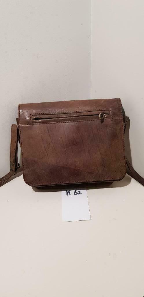 K62 FESTIVAL tasje / schoudertas veel vakken, bruin leder, Gebruikt, Schoudertasje, -, Ophalen of Verzenden