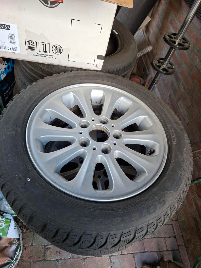 Velgen en Banden origineel BMW 1 serie 205/55 R 16, Auto-onderdelen, Banden en Velgen, Ophalen, Gebruikt, 16 inch, Band(en)