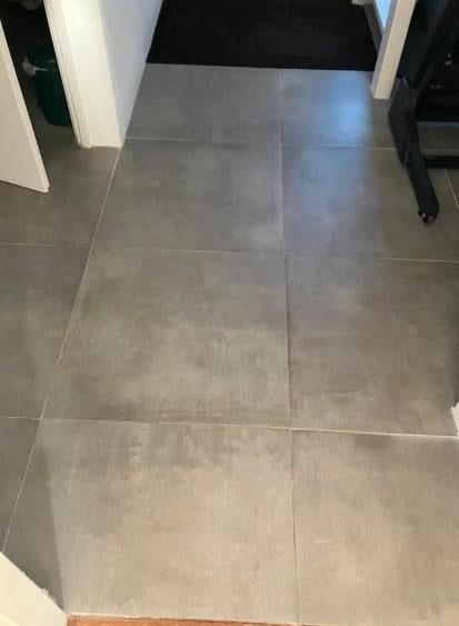 Restpartij vloer- en wandtegels, 40 tot 60 cm, 40 tot 60 cm, Nieuw, Wandtegels