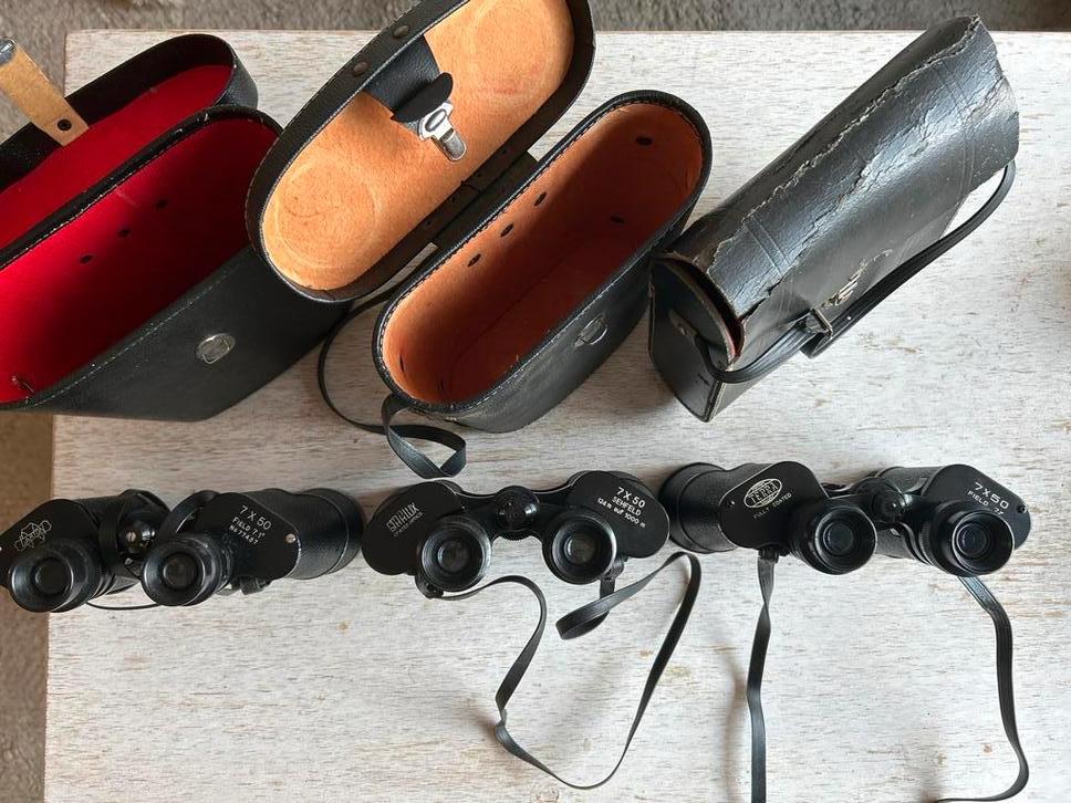 3x Vintage 7x50 verrekijkers met hoes., Gebruikt, Minder dan 8x, Met hoes of tas, Porro (met knik)