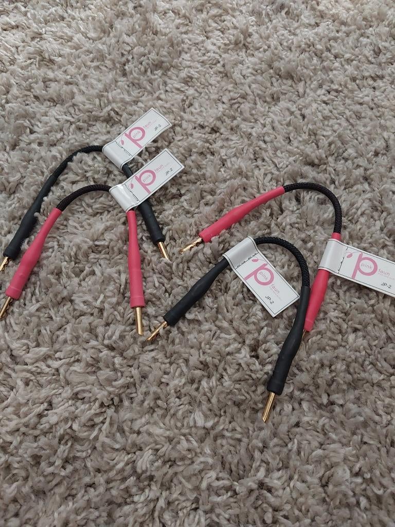 PINK FAUN BRUGJES JP 2, Audio, Tv en Foto, Audiokabels en Televisiekabels, Ophalen of Verzenden, Minder dan 2 meter, Overige kabels