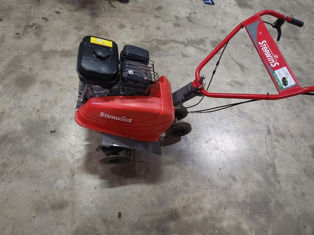 Tuinfrees sterwins, Ophalen, Zo goed als nieuw, 50 cm of meer