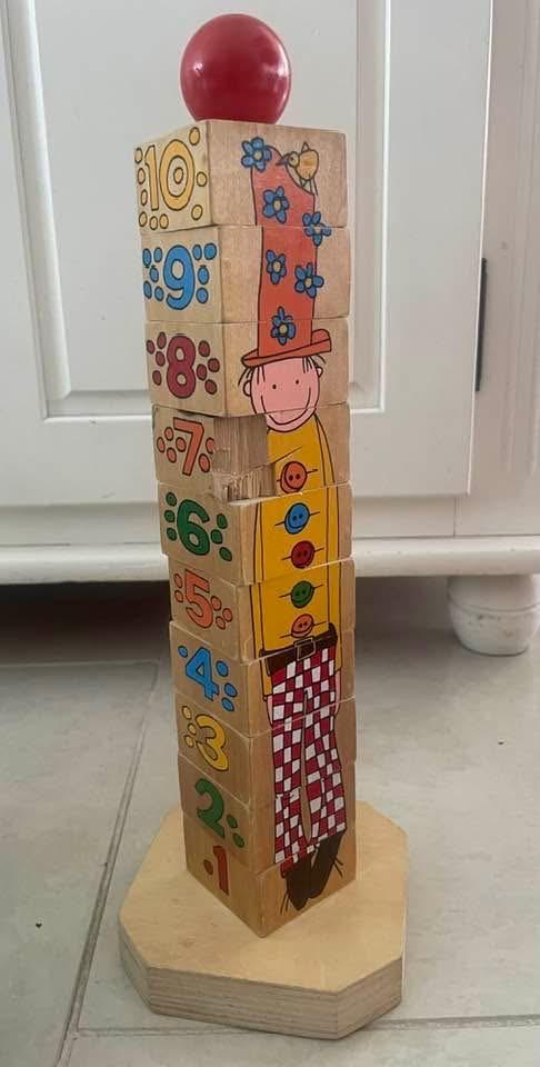 Houten stapeltoren met cijfers en figuren, Ophalen of Verzenden, Gebruikt, Bouwen