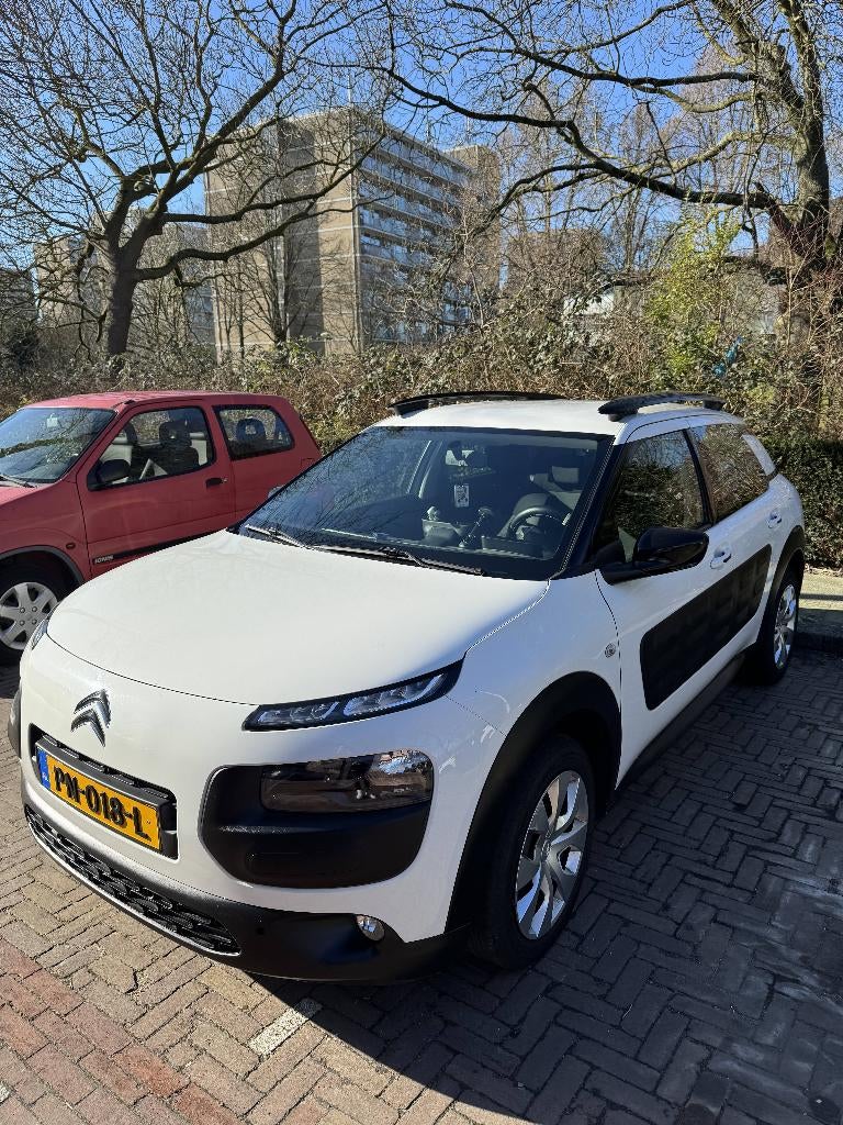 Citroën C4 Cactus 1.2 E-vti 82 Etg5 Airdream 2017 Wit, Auto's, 725 kg, 31 €/maand, Origineel Nederlands, Particulier