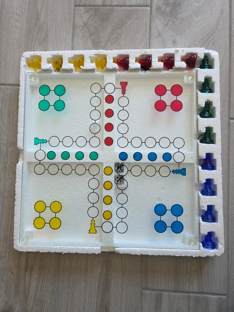 Glazen Mens Erger Je Niet Bordspel - Minervum Editie, Een of twee spelers, Ophalen, Gebruikt, Minervum