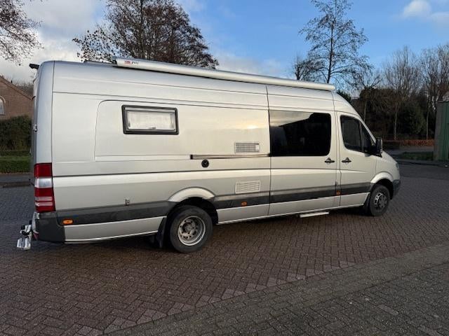 Mercedes 519 Buscamper 2011 met grote garage, lengte 7,25M, Caravans en Kamperen, Chemisch toilet, Luifel, Tot en met 2, Handgeschakeld
