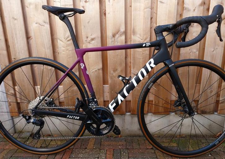 Factor O2 Midnight Pink 12 speed, Fietsen en Brommers, Fietsen | Racefietsen, Overige merken, Meer dan 20 versnellingen, Carbon