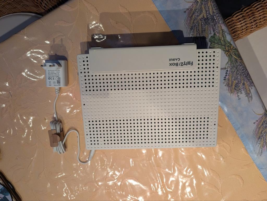 Fritz!Box 6690 Cable, Ophalen of Verzenden