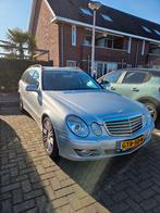 Mercedes-Benz E-Klasse 1.8 E200 Kompressor Combi AUT 2007, Auto's, Mercedes-Benz, Achterwielaandrijving, Zwart, 4 cilinders, 11 km/l