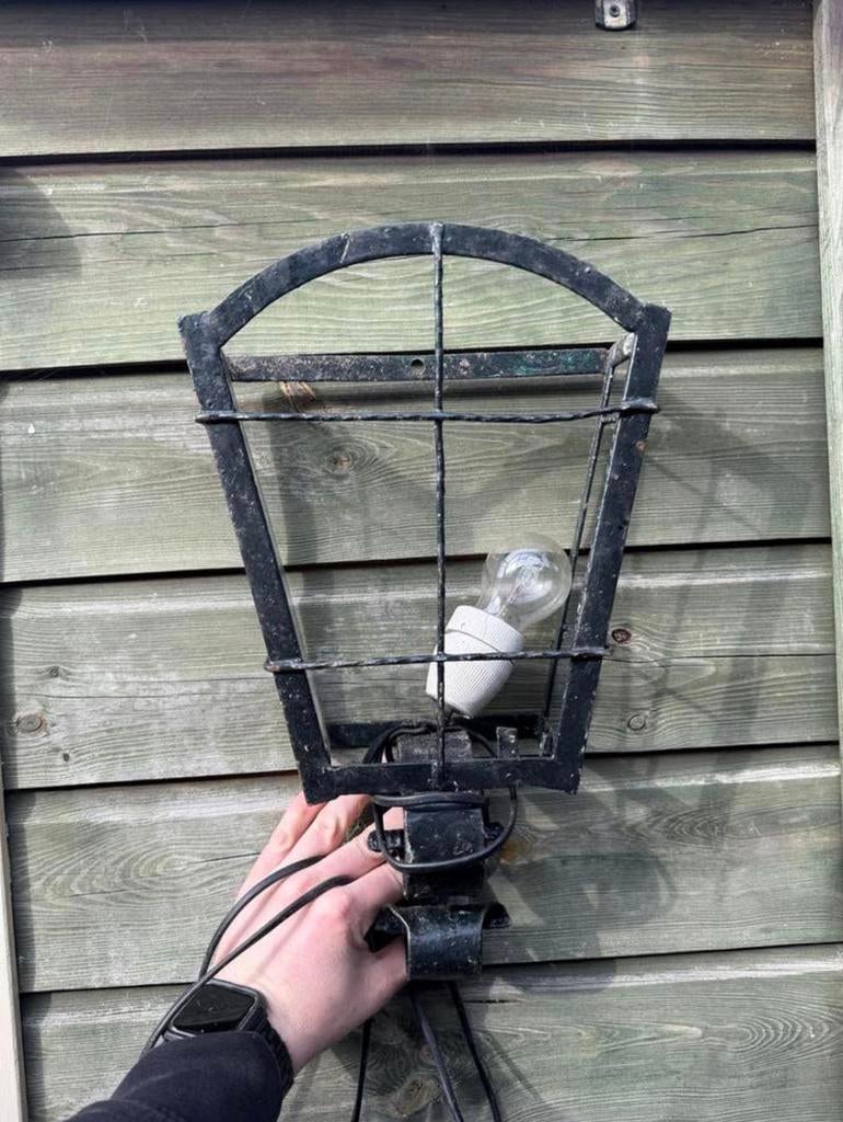 Antieke buitenlamp - Klassieke wandlamp voor buiten, Tuin en Terras, Buitenverlichting, Wandlamp, Ophalen of Verzenden, 50 tot 250 watt