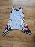 Top Monnalisa, maat 10, Meisje, Ophalen of Verzenden, Zo goed als nieuw, Shirt of Longsleeve