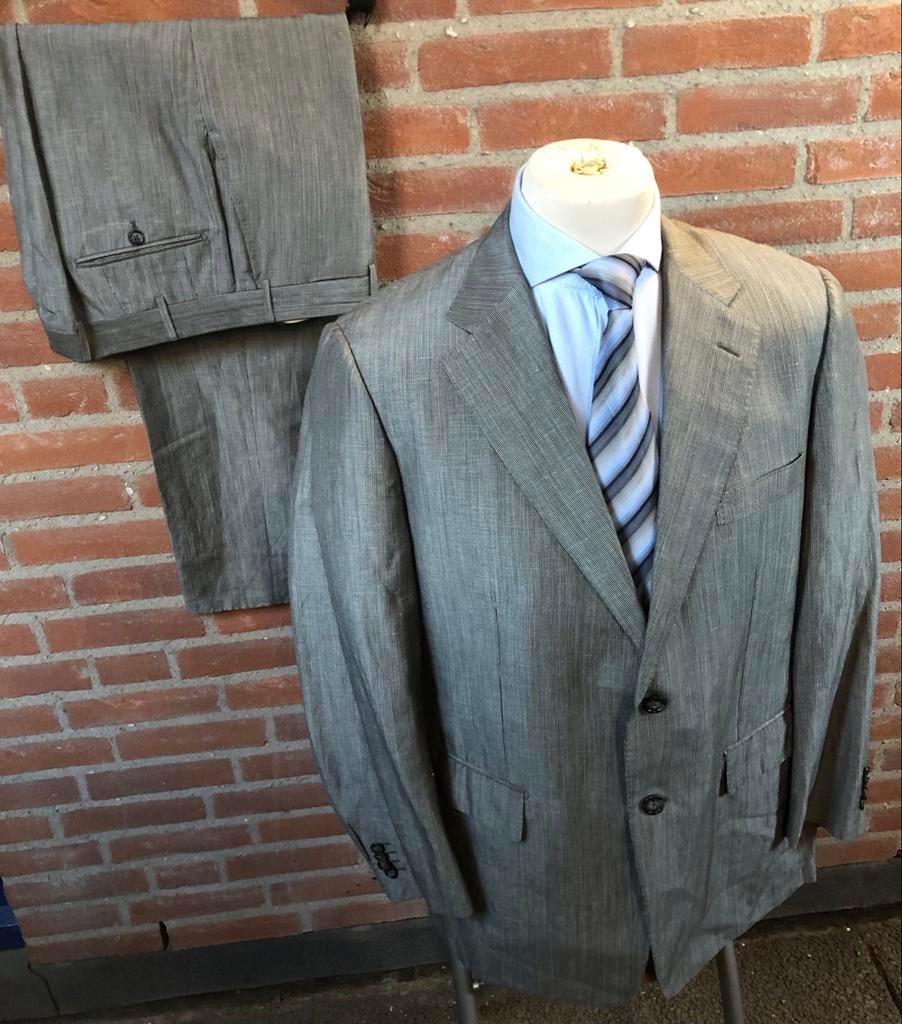 ZGAN Corneliani Life Grijs maatpak Linnen/ Wol/ Zijde Mt 52, Kleding | Heren, Ophalen of Verzenden, Zo goed als nieuw, Maat 52/54 (L)