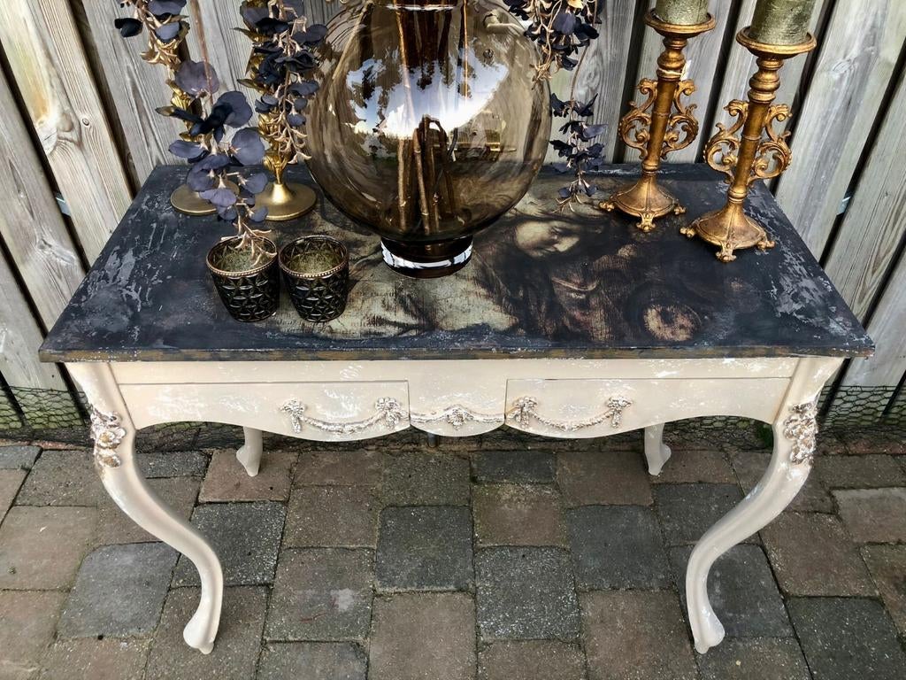 Prachtige gerestylde Queen Anne sidetable, Antiek en Kunst, Ophalen of Verzenden