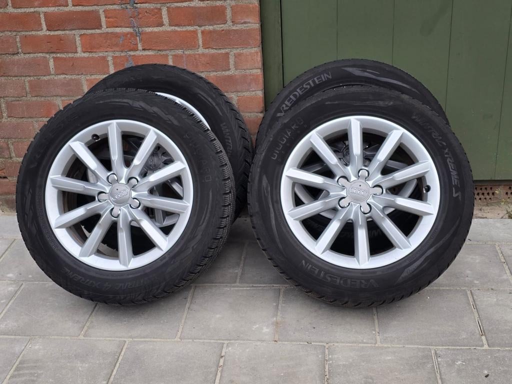 Audi Q3 velgen + winterbanden Vredestein, Auto-onderdelen, Banden en Velgen, Ophalen, Gebruikt, Banden en Velgen, 17 inch