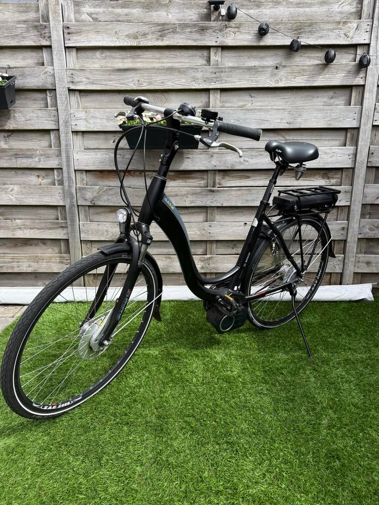 Zwarte Dutch ID elektrische fiets / e-bike met Bosch motor, Gebruikt, 51 tot 55 cm, 50 km per accu of meer, Ophalen