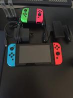 Nintendo Switch, 2 extra controllers en 5 spellen, Met games, Ophalen of Verzenden, Zo goed als nieuw, Switch Original