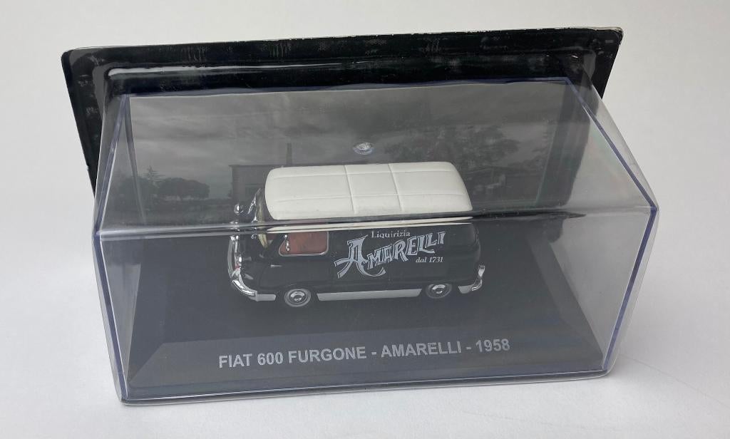 JSN Atlas 1:43 Fiat 600 Multipla - Amarelli 1958 zwart wit, Hobby en Vrije tijd, Modelauto's | 1:43, Overige merken, -, Nieuw
