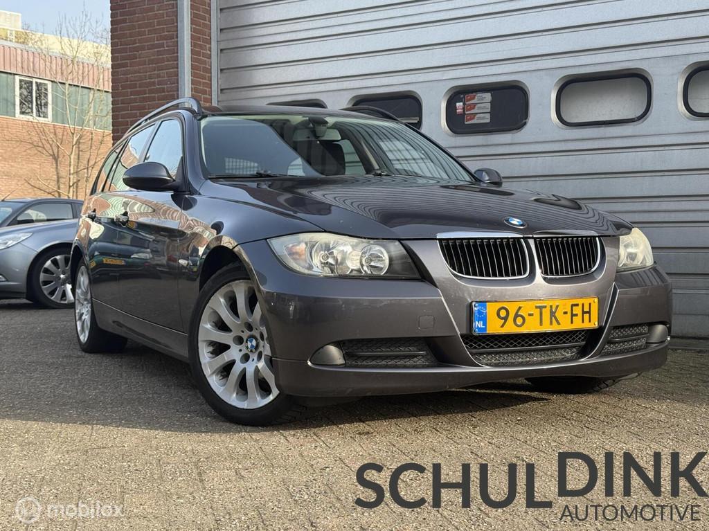 BMW 3-serie Touring 318i Business Line TREKHAAK|CRUISE CONTR, Auto's, 13 km/l, 4 cilinders, 129 pk, Origineel Nederlands
