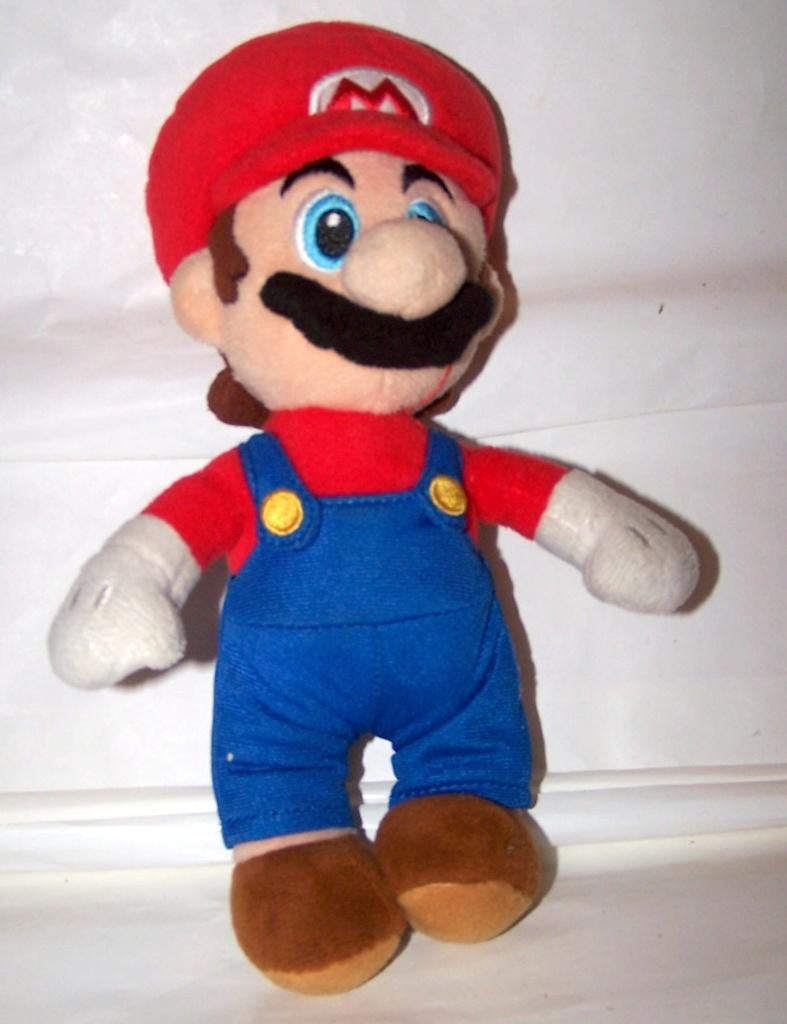 Mooie Mario Knuffel. Izgs. Heb ook Luigi (zie foto 3)., Ophalen of Verzenden, Zo goed als nieuw