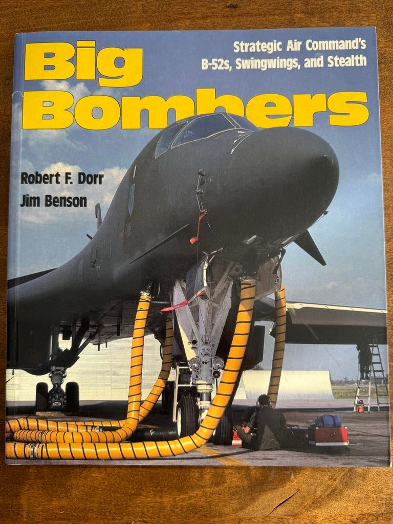 Big Bombers Strategic Air Command B52s Swingwings Stealth, Ophalen of Verzenden, Zo goed als nieuw, 1945 tot heden, Luchtmacht