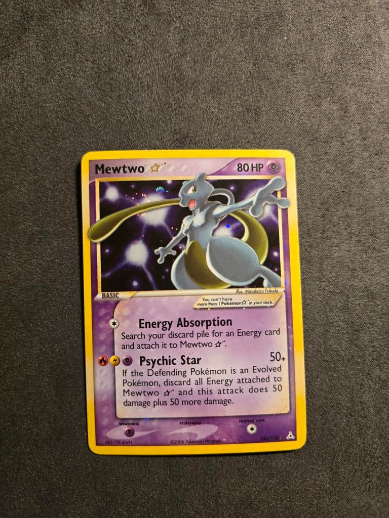 Oude Mewtwo 103/110 Pokémon kaart, Ophalen of Verzenden, Zo goed als nieuw, Foil