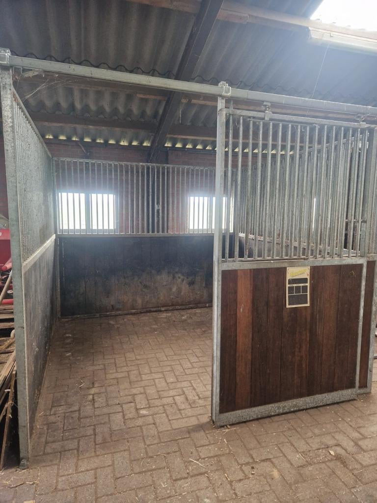 Paardenboxen