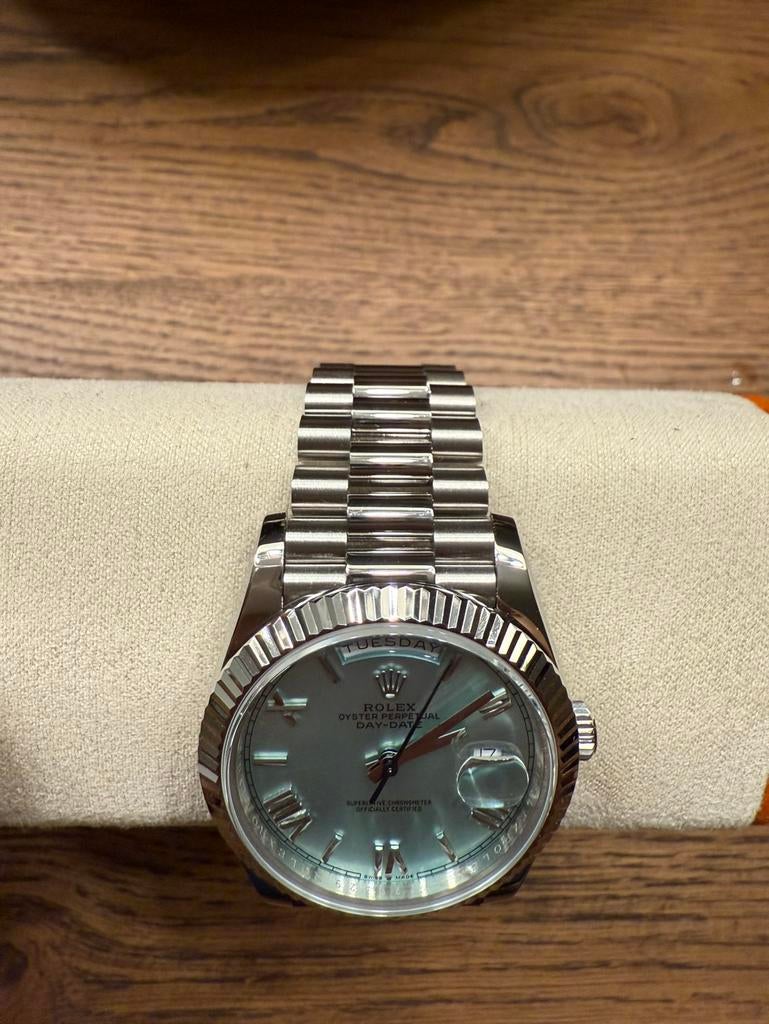 Submariner Date & Day Date, Ophalen of Verzenden, Zo goed als nieuw