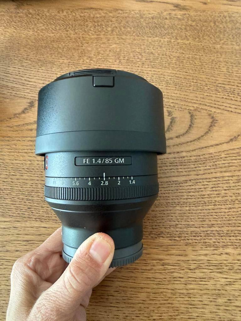 Sony 85 mm 1.4 F, Ophalen of Verzenden, Zo goed als nieuw, Telelens