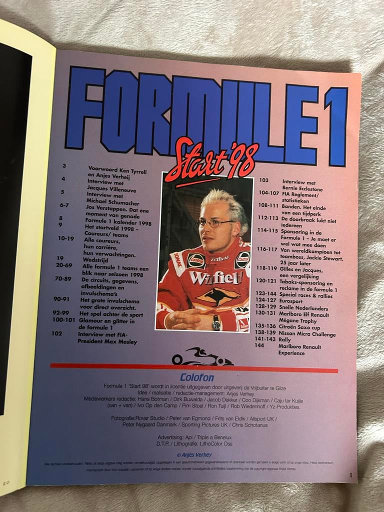 Formule 1 Jaaroverzicht Start '98 - Anjes Verhey, Boeken, Ophalen of Verzenden, Gelezen, Algemeen