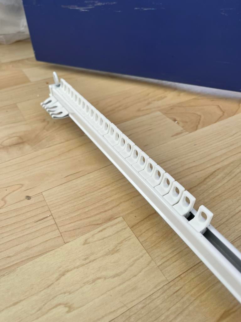 Gordijnrails 174 cm breed, Ophalen, Zo goed als nieuw, Wit, 150 tot 200 cm