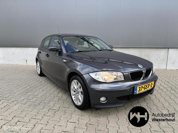 BMW 1-serie 118i High Executive Automaat Dakraam NWE APK, Auto's, BMW, Bedrijf, Te koop, 1-Serie, ABS, Airbags, Airconditioning