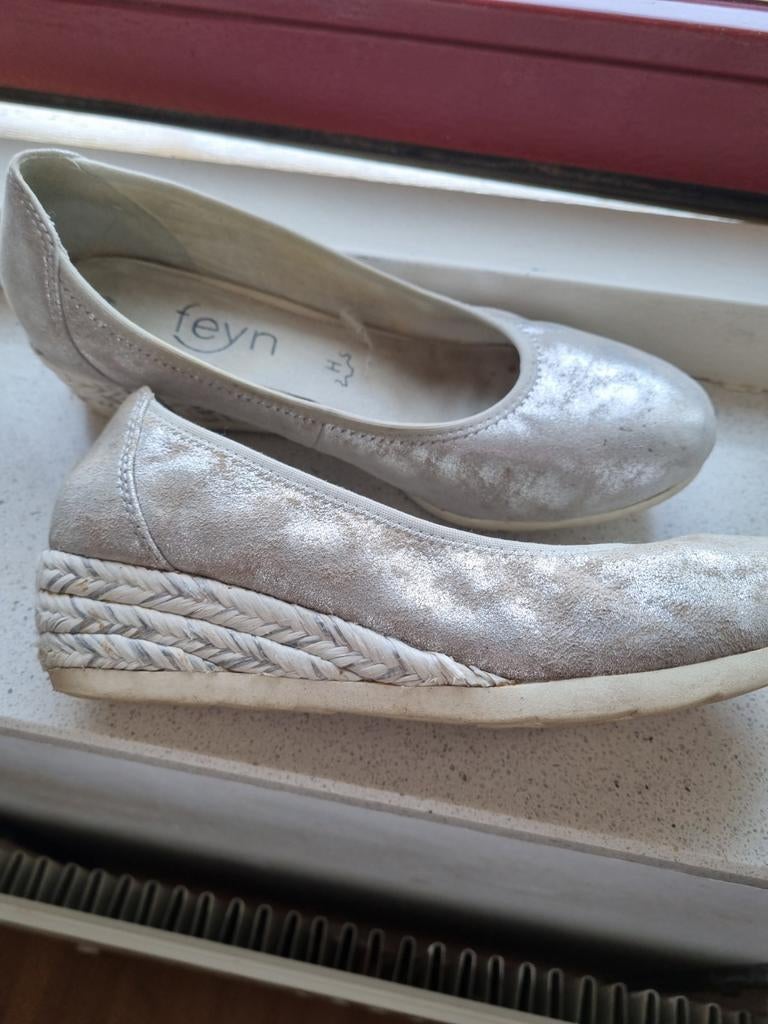 Feyn schoenen maat 39 zilverkleurig met touwzool, Feyn, Overige kleuren, Ophalen of Verzenden, Espadrilles of Moccasins