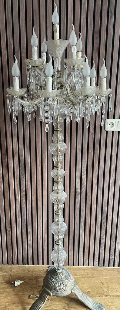 Kroonluchter Staand Model 175 cm + 2 Kristallen Wandlampjes, Huis en Inrichting, Lampen | Kroonluchters, Ophalen