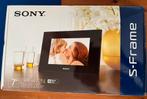 Sony digitale fotolijst DPF-A72N, Ophalen, Zo goed als nieuw, Afstandsbediening