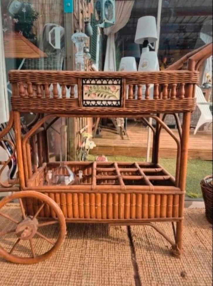 Dubbele dienbladwagen bar etagere, Huis en Inrichting, Barren, Ophalen