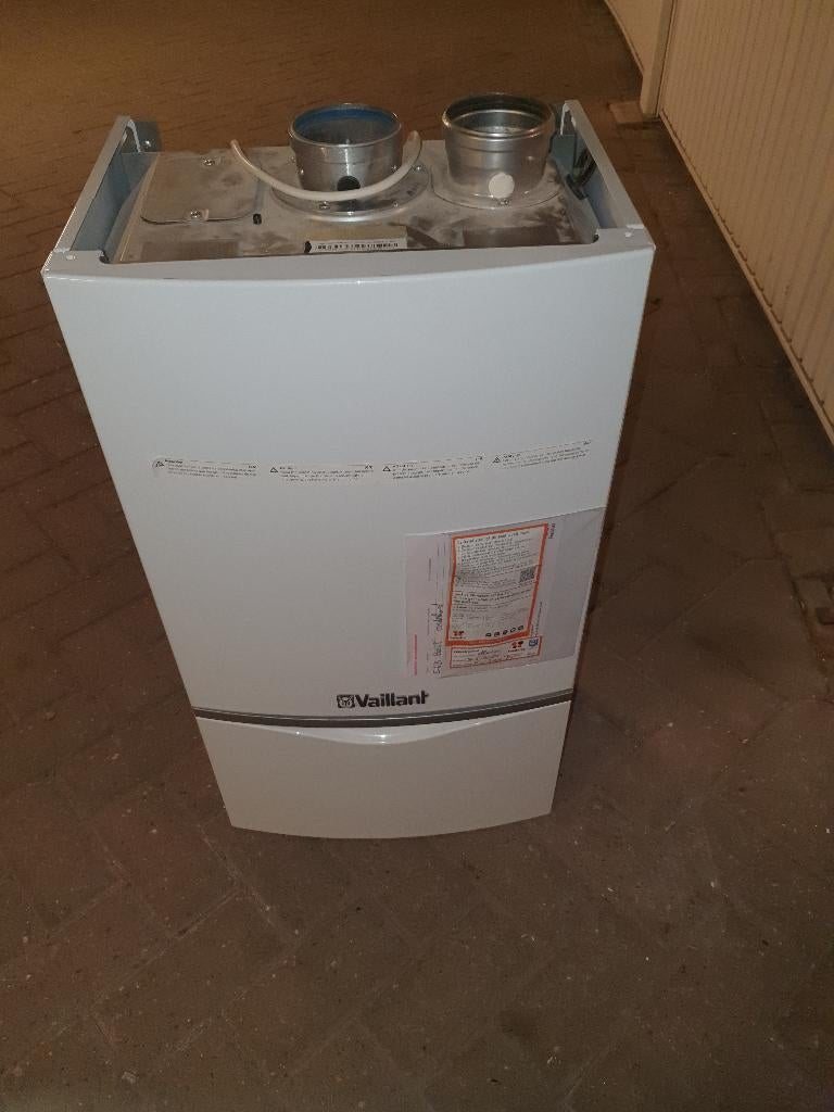 VAILLANT VCW 255/4-7 r4 gesloten vr ketel, Ophalen, Gebruikt, Cv-ketel of Combi-ketel, Minder dan 60 cm