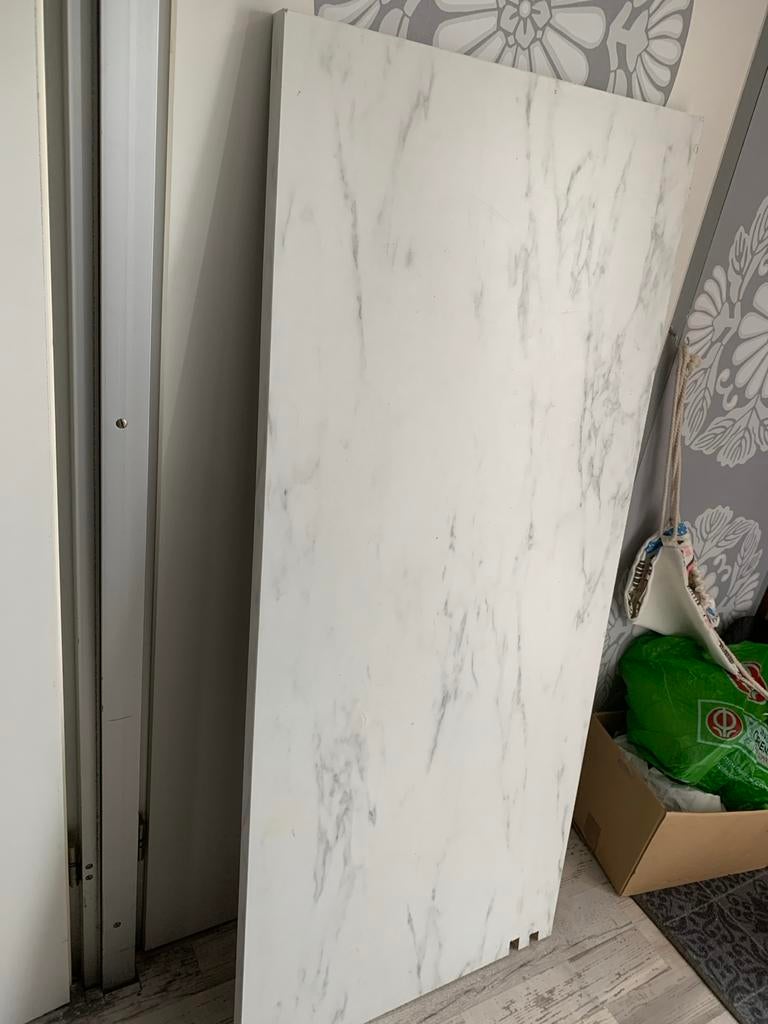 Grote gelamineerde plank met marmerlook, Doe-het-zelf en Verbouw, Hout en Planken, Ophalen, Gebruikt, 25 tot 50 mm, 200 tot 250 cm