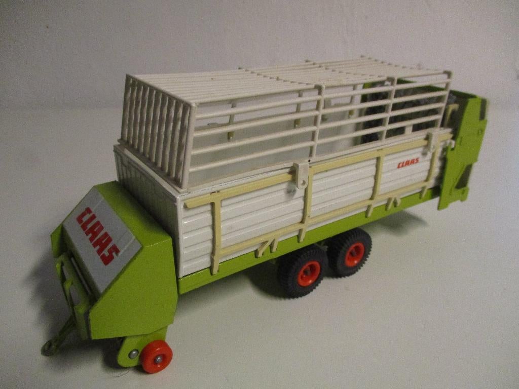 Siku Claas opraapwagen, Hobby en Vrije tijd, Modelauto's | 1:32, Ophalen of Verzenden, Gebruikt, Tractor of Landbouw, SIKU