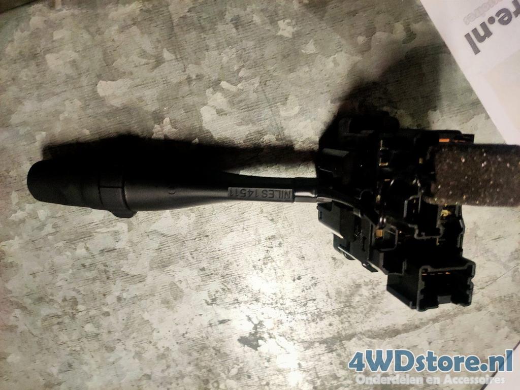 Nissan Patrol Y61 Stuurkolomschakelaar 255403L101, Auto-onderdelen, -, -, Nieuw, Ophalen of Verzenden